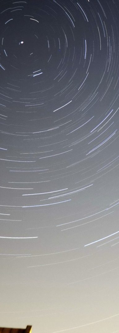 Sternspuren - Astronomen und Astrophysiker und Astrophysikerinnen können auch wertvoll für einen Wirtschaftsunternehmen sein!